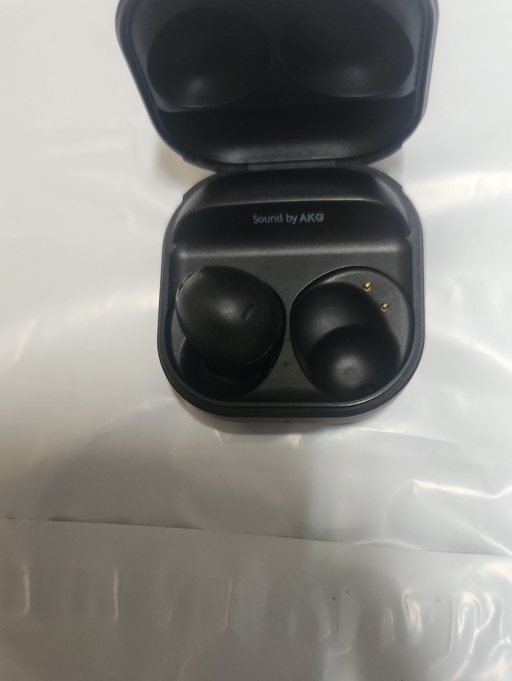 AKG Sound True Wireless Earbuds in Black